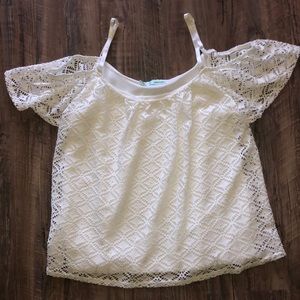 Maurices White off Shoulder Top Sz. Medium